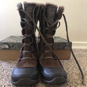 The North Face women’s snow boot